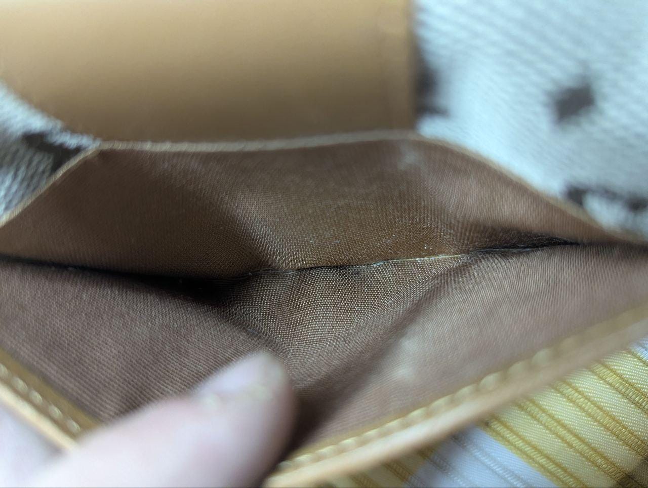 Vintage Pinky Dianne Logo Wallet Beige Brown Canvas Leather Long Wallet Designer Womens Wallet Pre Owned Authentic Japan Brand