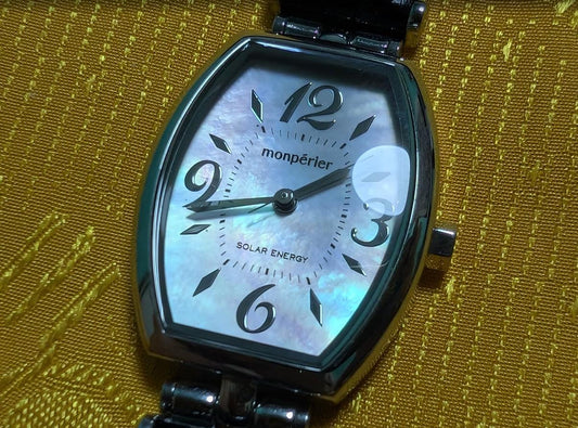 Vintage Pre-Owned RICOH ELEMEX Monperier Solar Energy 699002 Ladies Watch MOP Dial Working