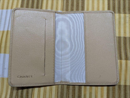 Vintage Chanel Beige Leather Card Holder Wallet Small Classic Designer Accessory With CC Logo Made In France Authentic Pre Owned