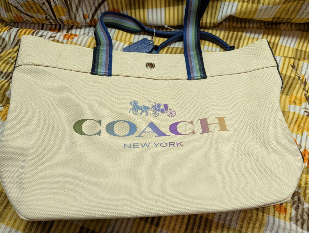 Pre-Owned Coach Canvas Tote Bag Rainbow Logo Large Shopper Coach New York Striped Handles Travel Weekend Bag