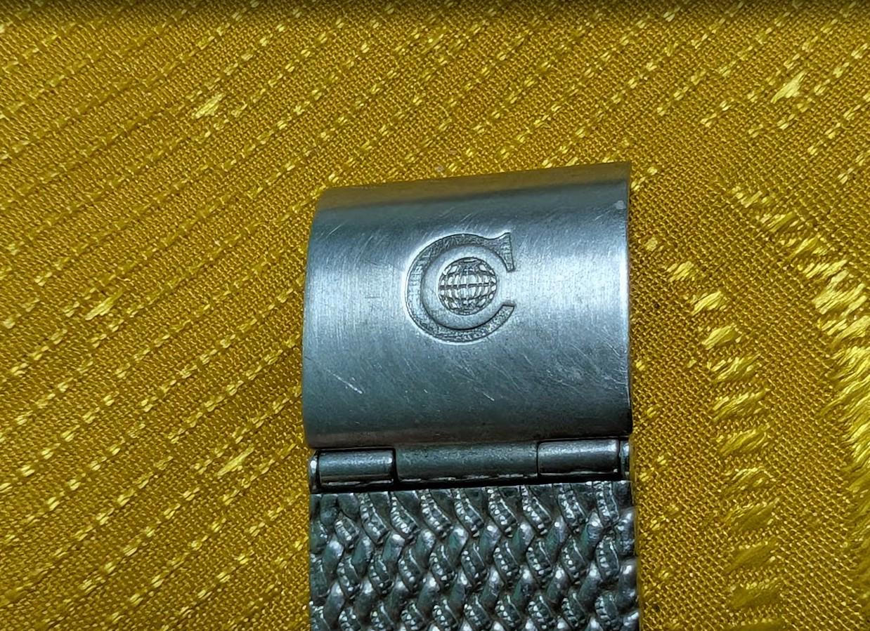 Cyma Tank Style Watch Swiss Quartz Vintage Pre-Owned Rectangular Minimalist Mesh Bracelet Unisex. New Battery.