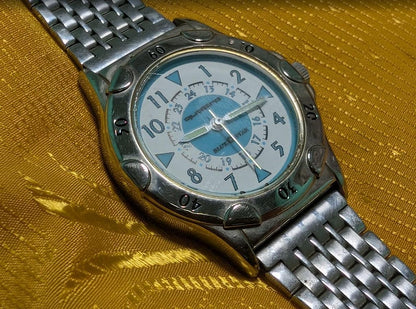 Rare quattro blue star watch steel bracelet vintage Pre-Owned japan style luminous dial,Dial 36mm. New Battery