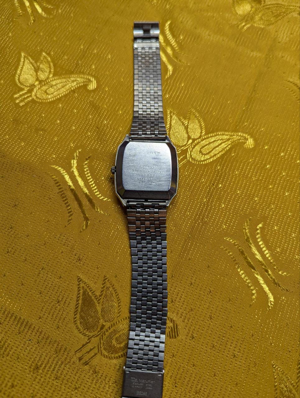 Seiko QUARTZ 0843-5010 Day/Date Vintage Pre-Owned MEN’S WATCH