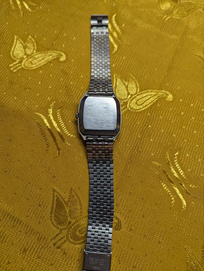 Seiko QUARTZ 0843-5010 Day/Date Vintage Pre-Owned MEN’S WATCH