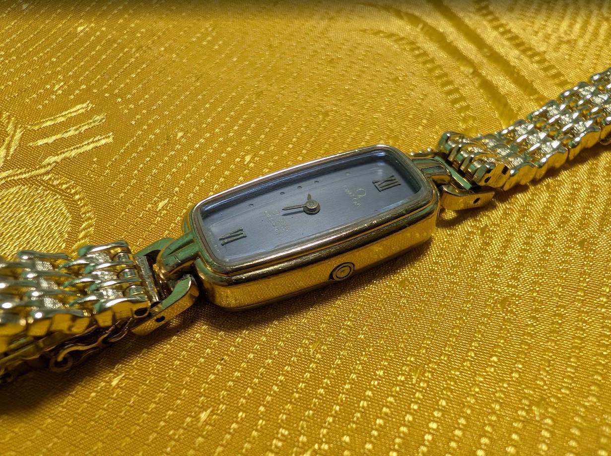 Rare Omega De Ville Quartz 1352 Ladies Watch Gold Tone Bracelet Swiss Vintage Pre-Owned Watch With Warranty Booklet