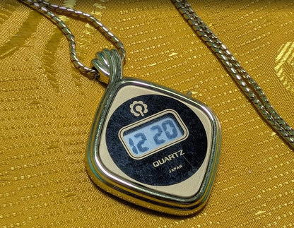 Vintage Pre-Owned Q&Q by Citizen Digital Pendant Watch Necklace Japan Quartz Retro Pocket Style Rare 28mm Working Condition