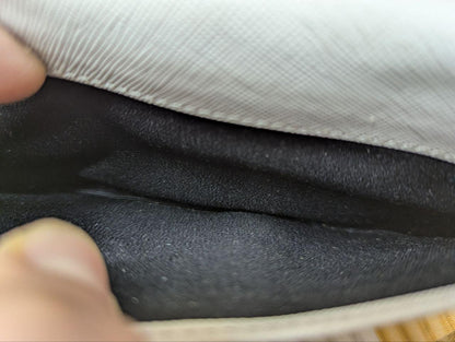 Vintage Pre-Owned PATRICK COX Long wallet white Genuine Leather