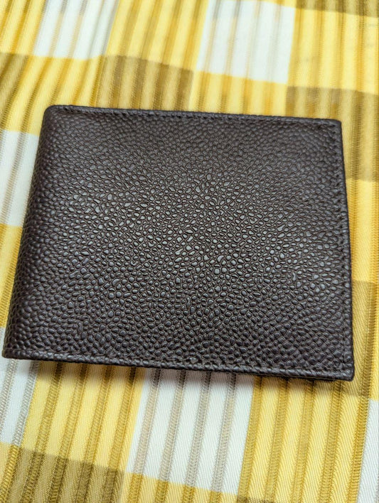 Pre-Owned Men's wallet made of Italian leather with coin case