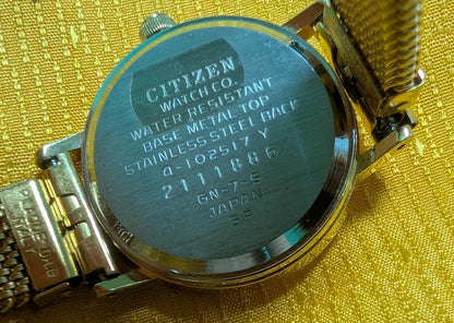 Vintage Pre-Owned Citizen Quartz 4-102517 Ladies Watch 23mm White Dial Japan Stretch Expansion Bracelet Working Original