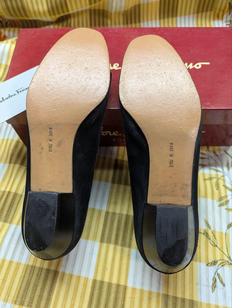 Pre-Owned Salvatore Ferragamo Vara low-heeled bow-detail pumps