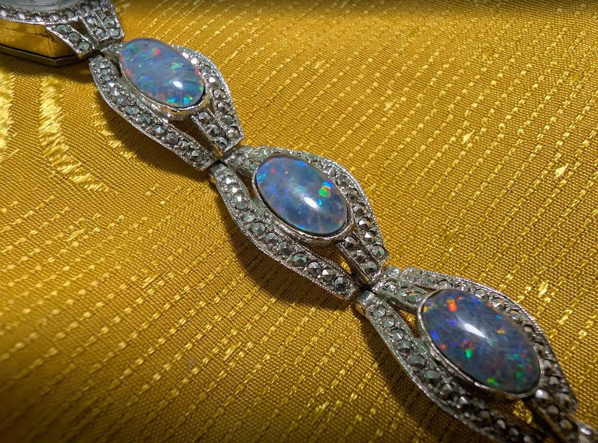 Rare Vintage Pre-Owned Janopal Swiss Ladies Watch ETA 978.002 6 Jewels Opal Style Bracelet Quartz Wristwatch Working New Battery Art Deco Design
