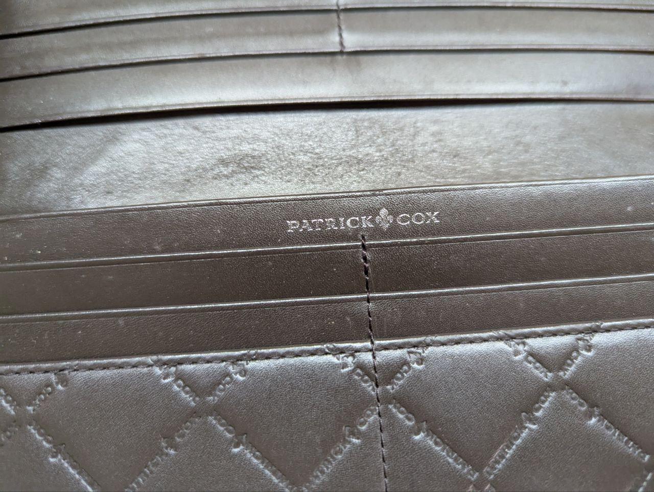 Pre-Owned Patrick Cox Long Patent Leather Designer Wallet