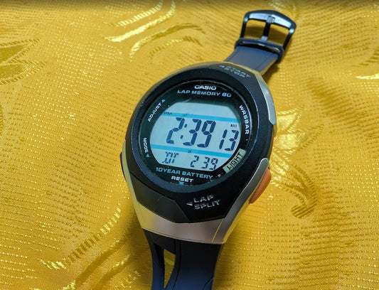 Vintage Pre-Owned Casio PHYS STR-300 Digital Sports Watch 35mm Lap Memory 5BAR Working Condition