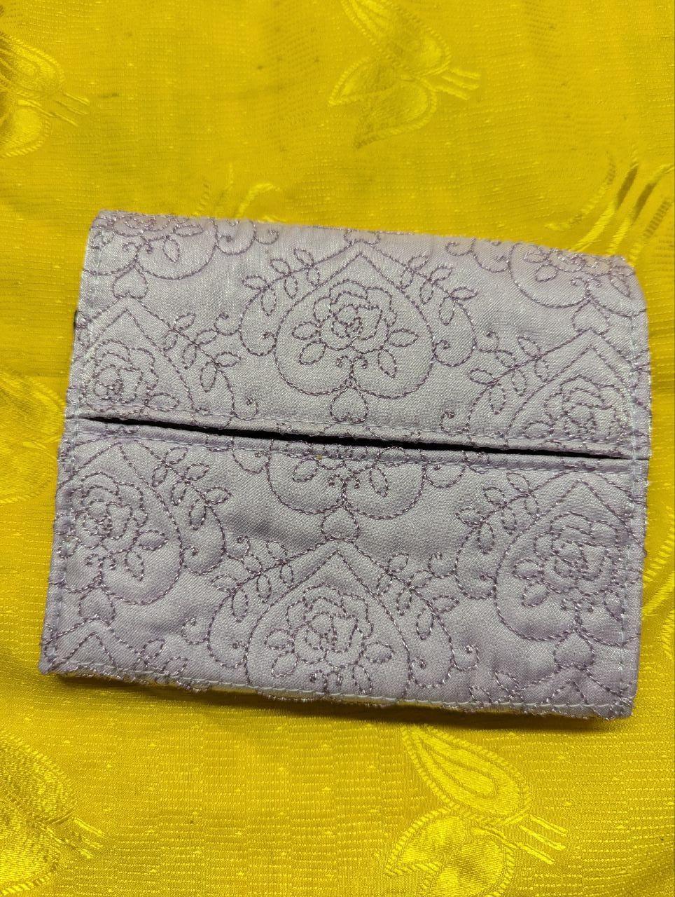 Pre-Owned Anna Sui Mask-Fit Tissue Box, Lavender