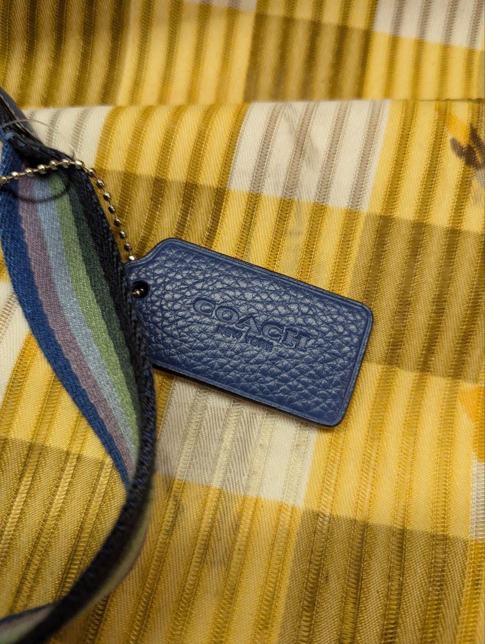 Pre-Owned Coach Canvas Tote Bag Rainbow Logo Large Shopper Coach New York Striped Handles Travel Weekend Bag