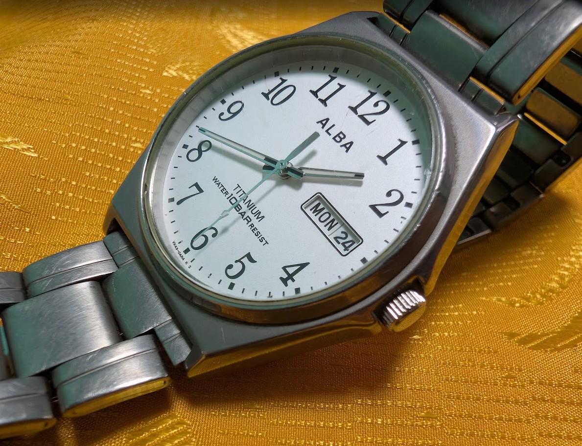 Vintage Pre-Owned Seiko Alba VX43-0AG0 Kanji Titanium Quartz Watch Japan Day Date Men's Watch Working Rare