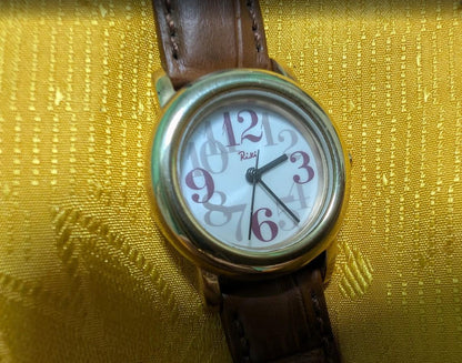 Riki Alba 1N01 KD90 Ladies Watch 24mm Japanese Quartz Watch Maruman Leather Strap Designer Vintage Pre-Owned Watch