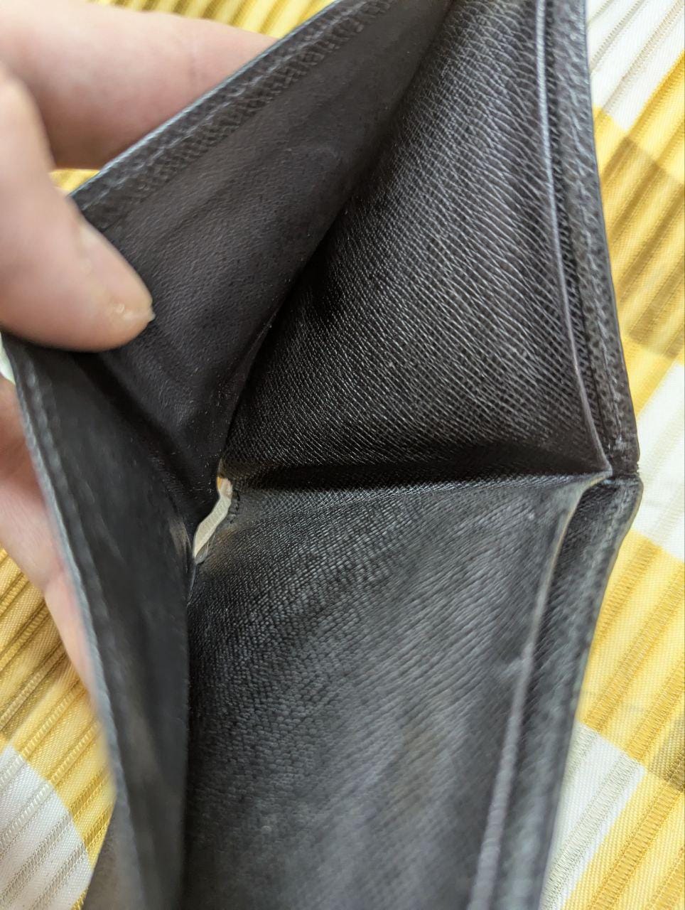 Louis Vuitton Leather Bifold Wallet Black Compact Mens Wallet Designer Wallet Pre Owned Authentic Made in France