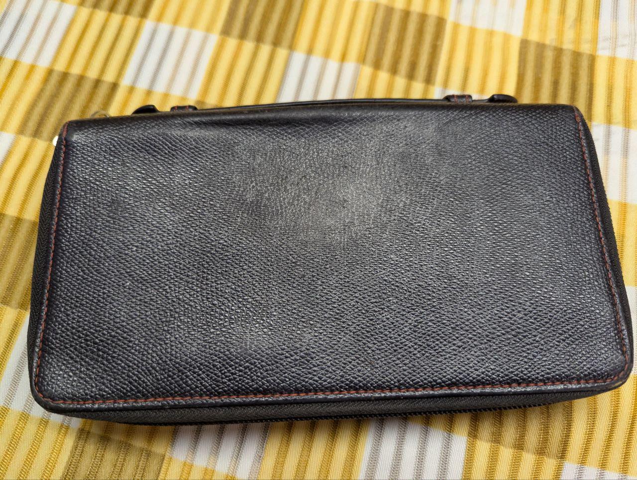 Pre-Owned Castelbajac Long big Wallet - with organizer and double zipp Black Leather
