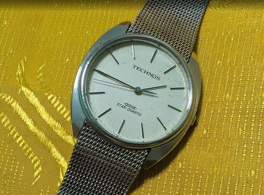 Vintage Pre-Owned Technos Star Quartz Swiss Made Watch 33mm Original Mesh Bracelet New Battery Working Classic Dress Watch Rare