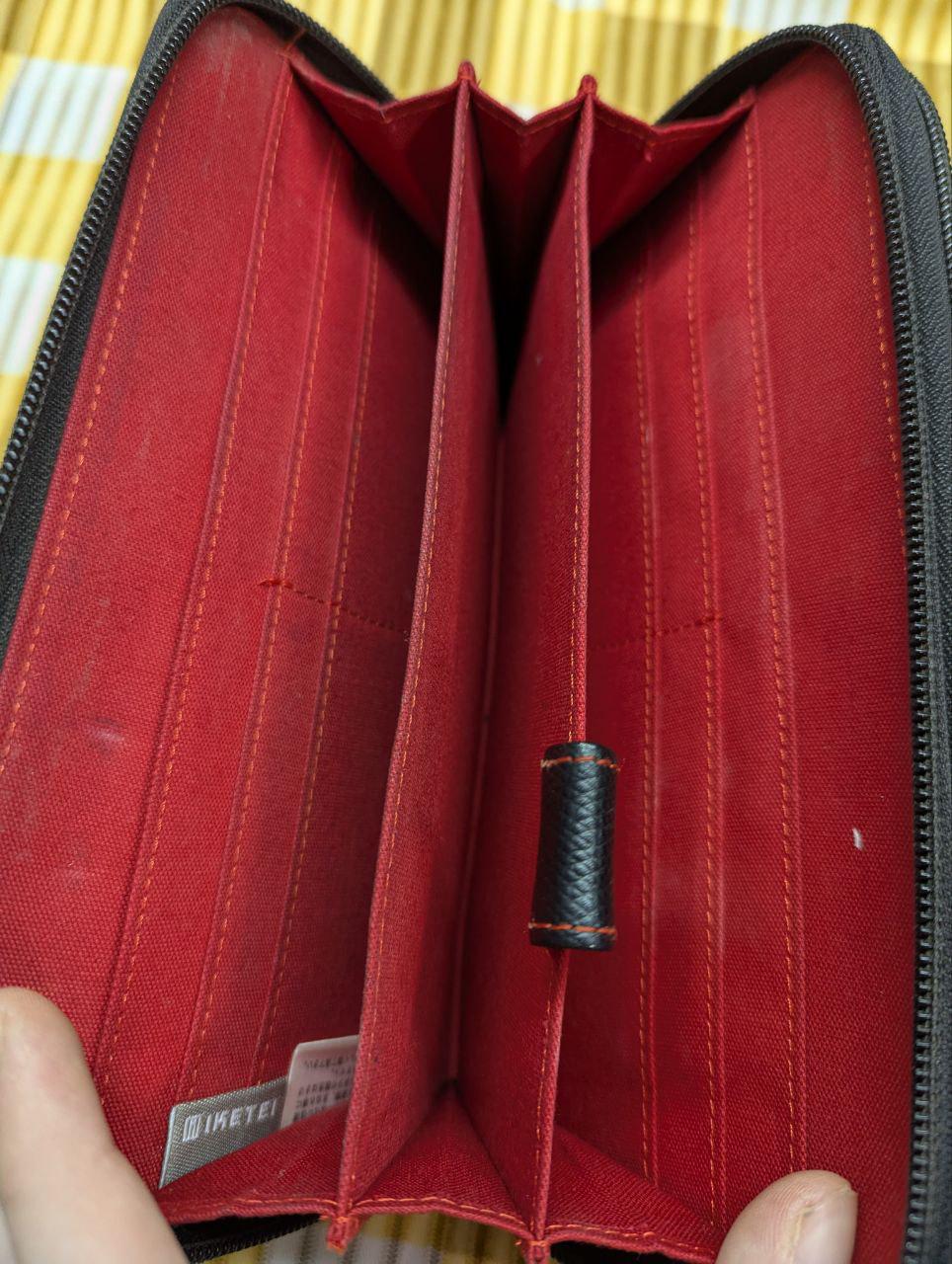 Pre-Owned Castelbajac Long big Wallet - with organizer and double zipp Black Leather