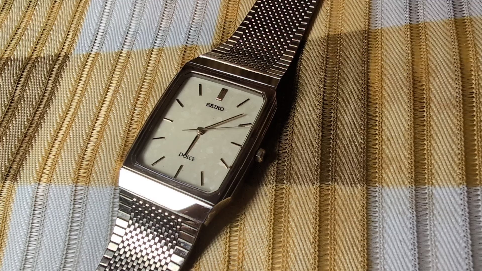 Seiko Dolce 5E61-5A00 Vintage Quartz Dress Watch New Battery