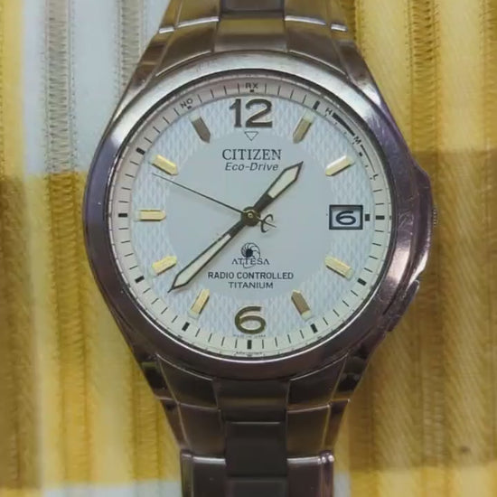 Vintage Citizen Attesa Eco-Drive Radio Controlled Titanium Watch H410-T003788