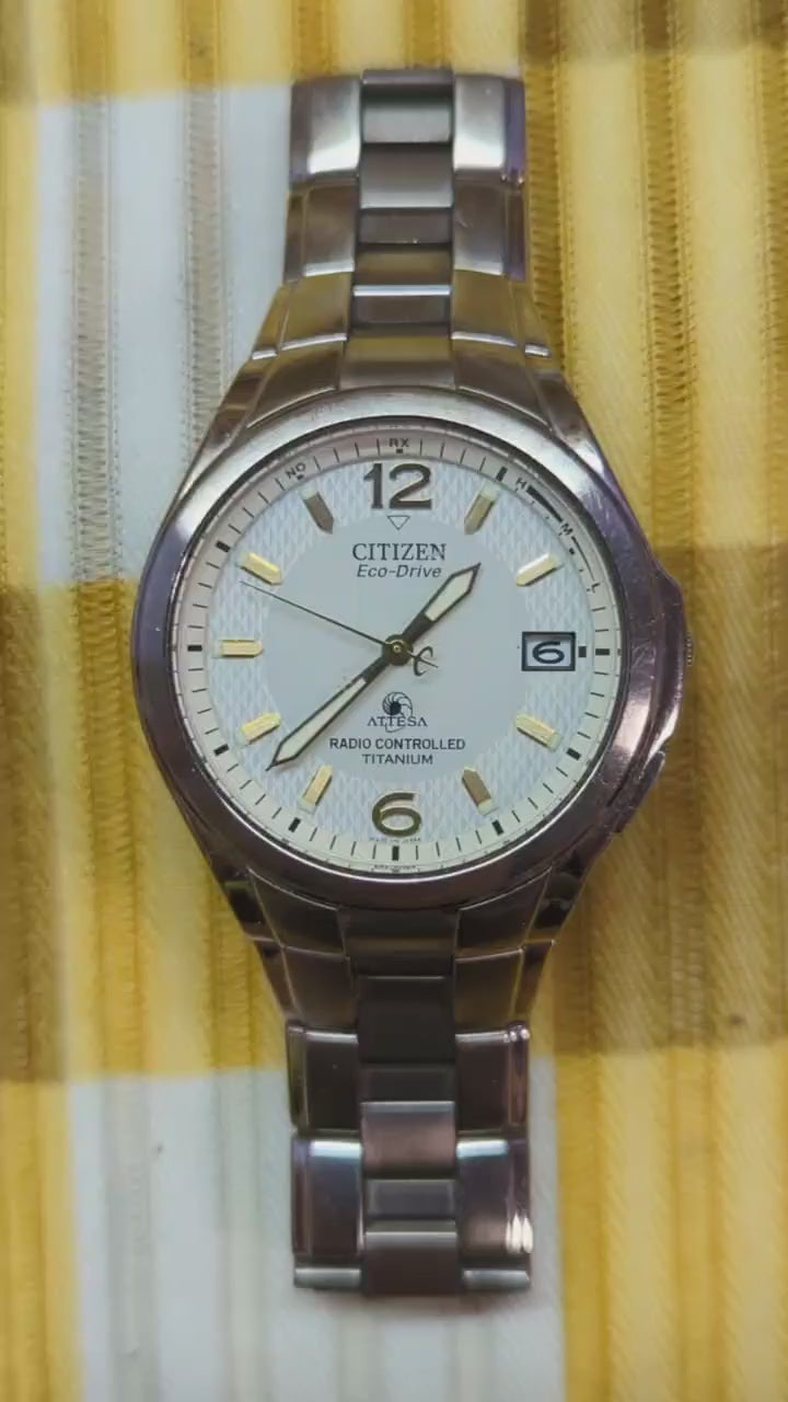 Vintage Citizen Attesa Eco-Drive Radio Controlled Titanium Watch H410-T003788