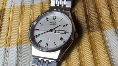 Vega 8558-390351 Vintage Quartz Watch New Battery Roman Dial