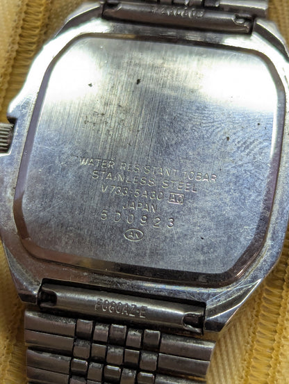 ALBA Quartz Day-Date V733-5A30
